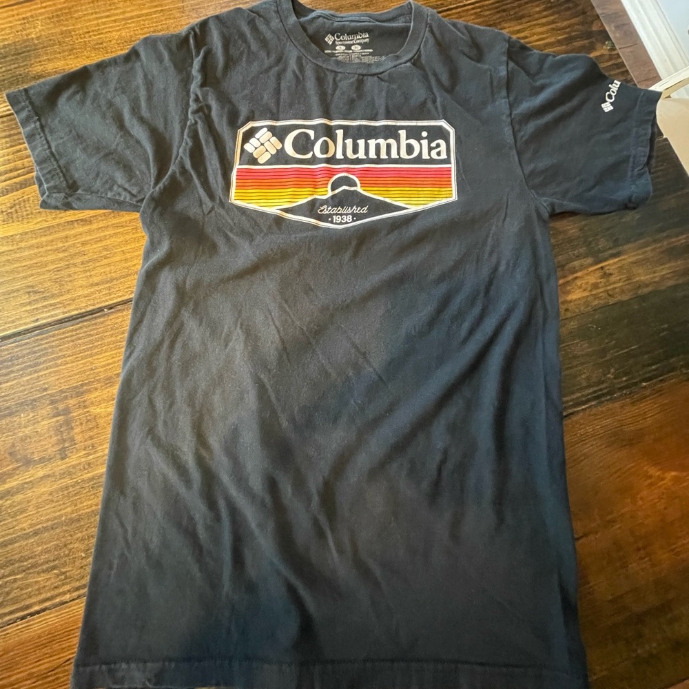 Men’s Columbia Shirt